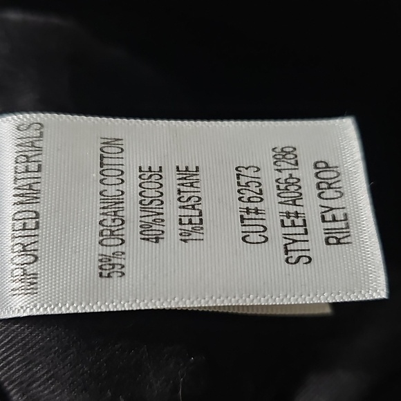 Agolde Riley Crop 5 Button High-Waisted Black Denim Jeans Size 24 - Picture 7 of 8